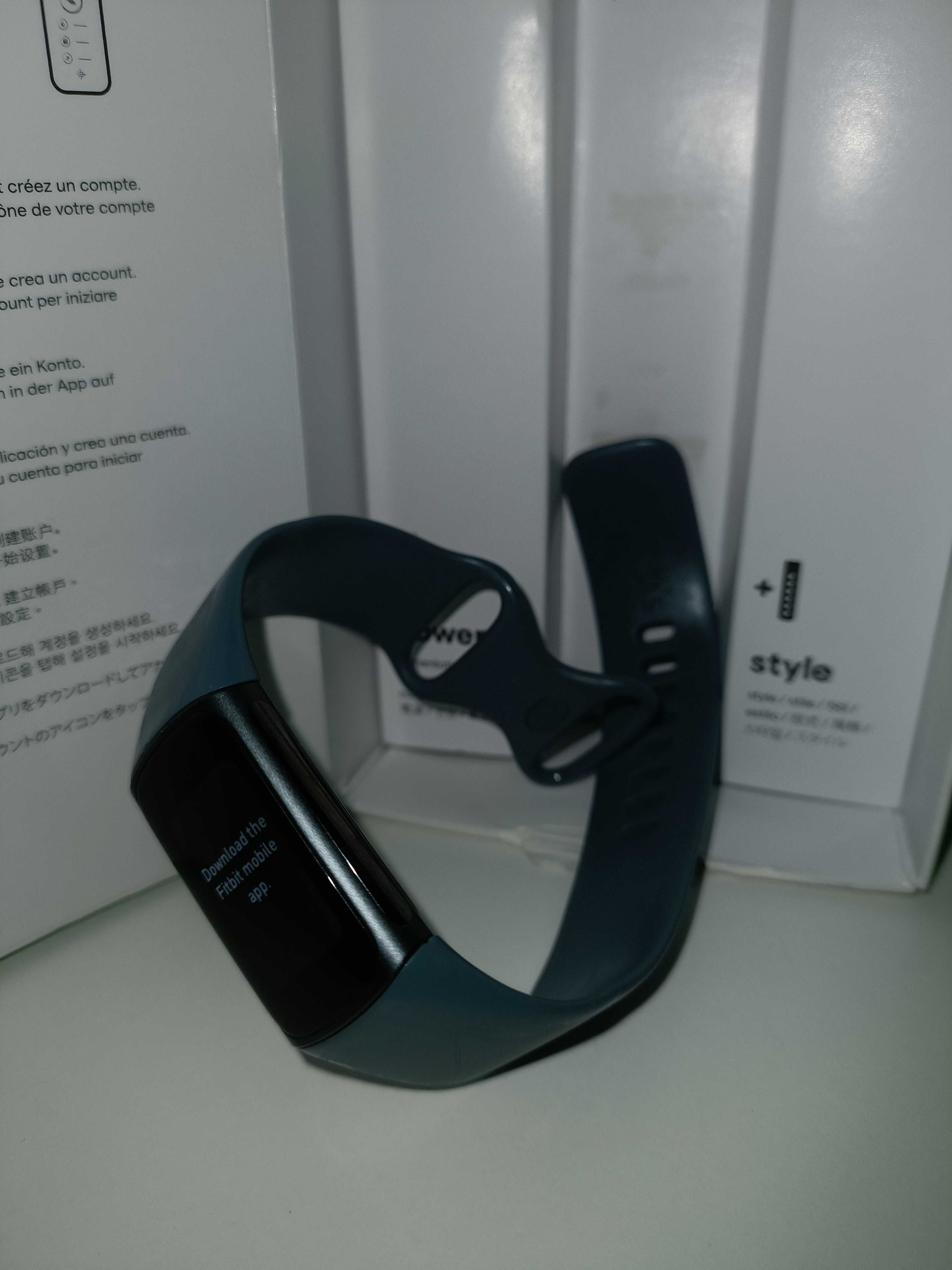 Brățară fitness Fitbit charge 5