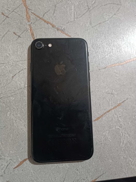 Iphone 7 128gb obmen yoʻq