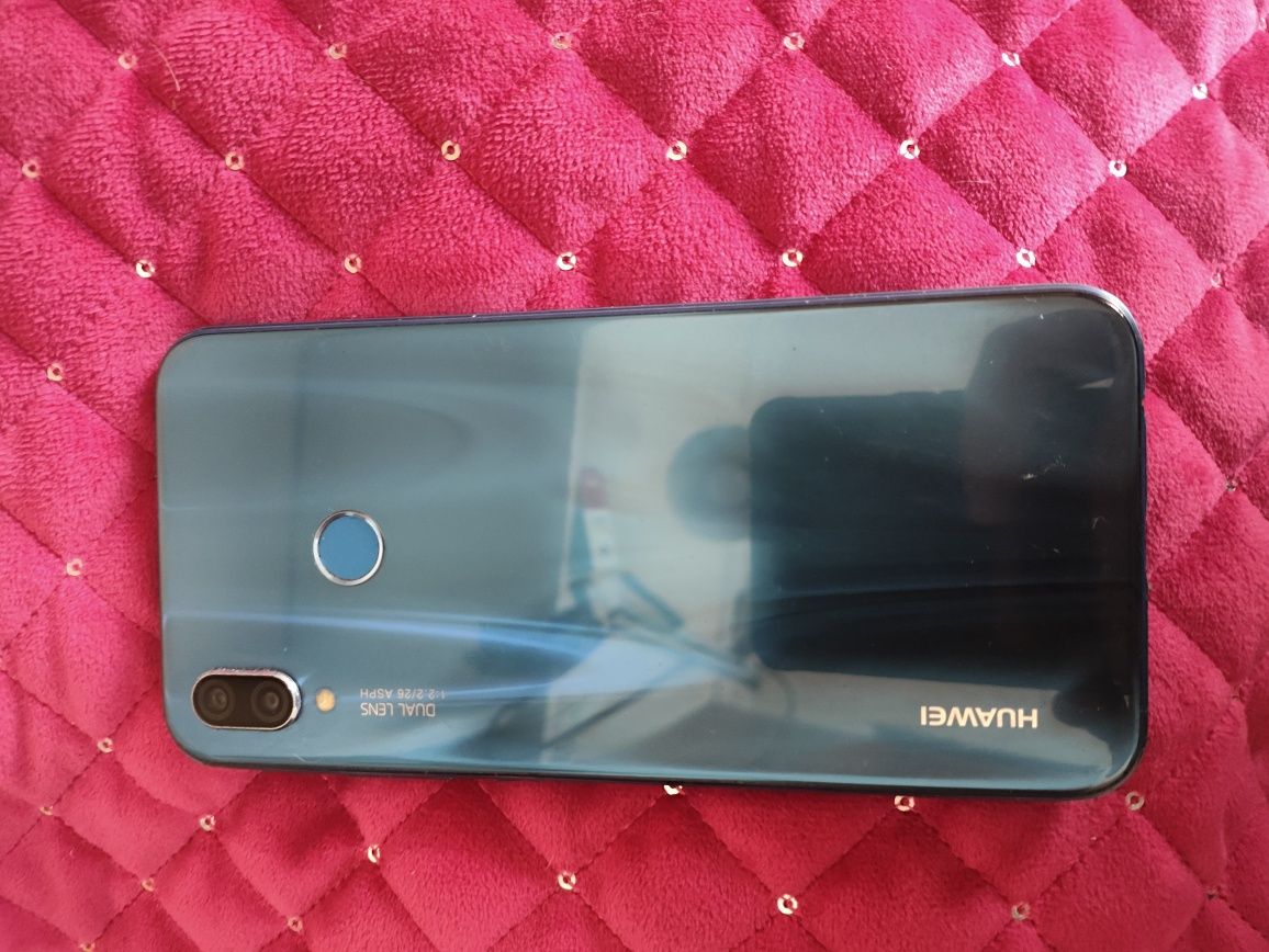 Huawei p20 lite Синий 4/64 гб Type C