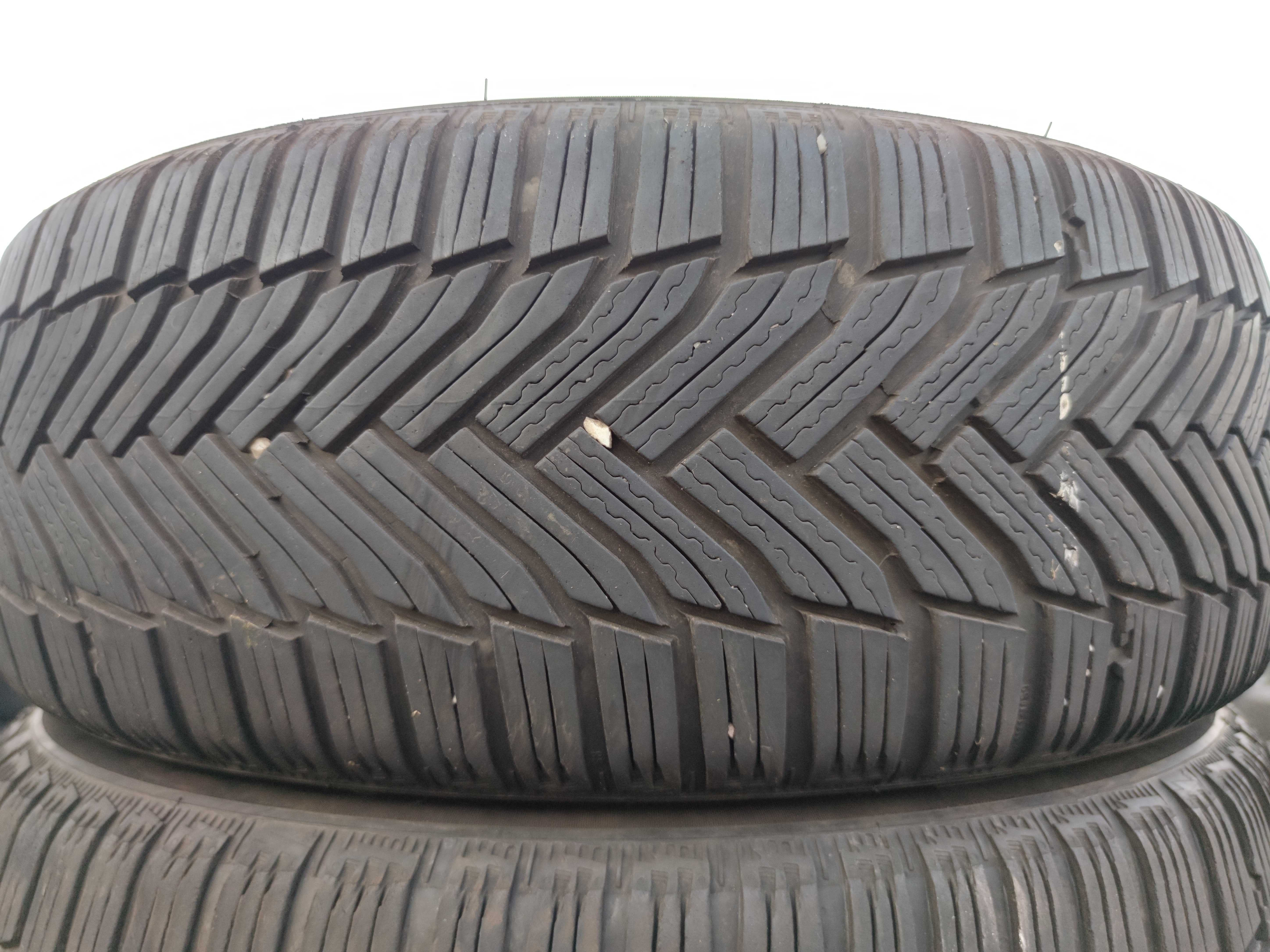 4бр Зимни Гуми 205 55 17 - Michelin - DOT 2022