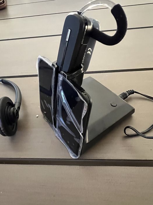 Casca bluetooth Plantronics C054A ,nou !!!