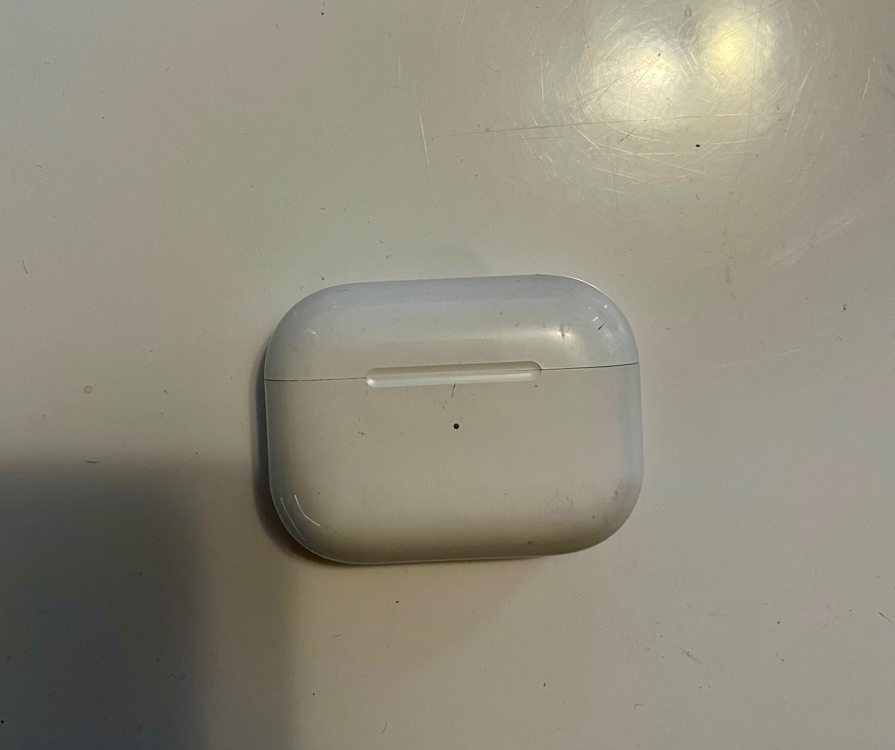 Безжични слушалки  - AirPods Pro 2nd Gen