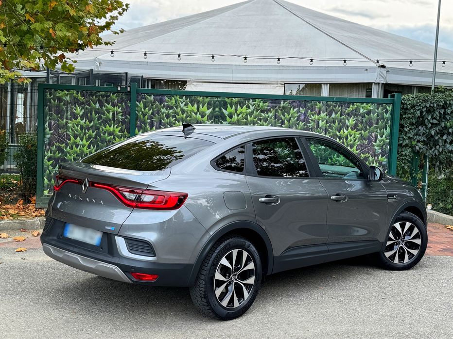 Renault Arkana 1.6 E-Tech-Hybrid-Recent Adusa