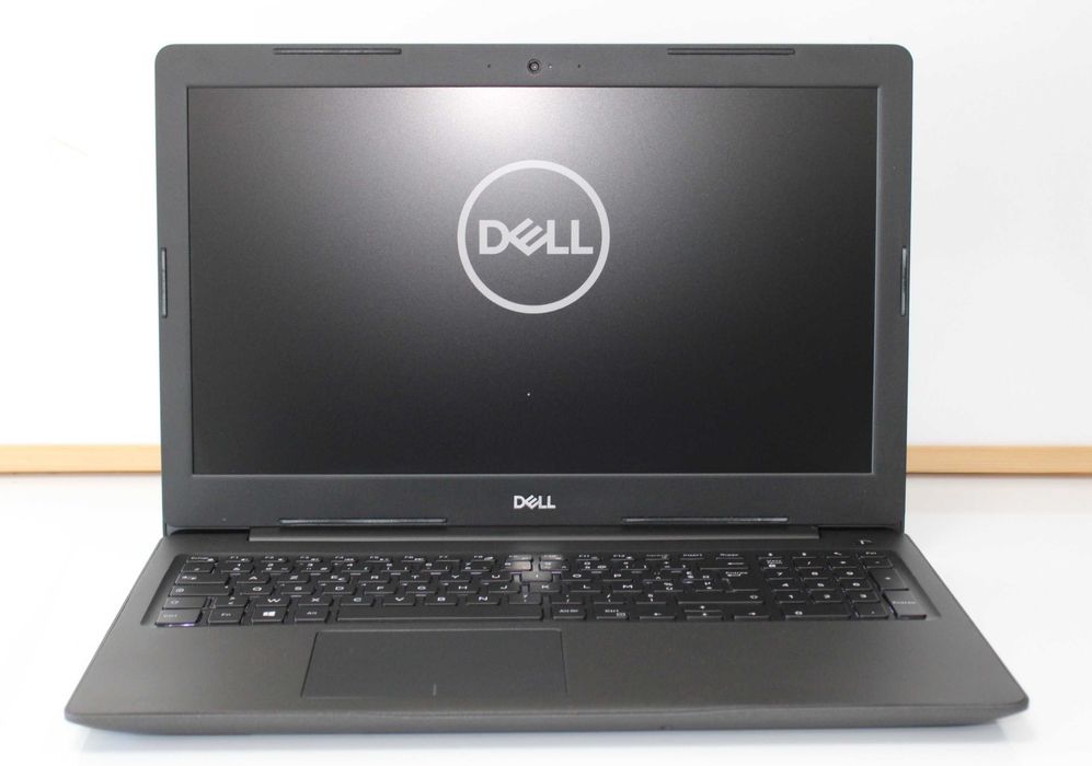 Лаптоп DELL Latitude E3590 15.6'' i5-8250U/8GB/256SSD