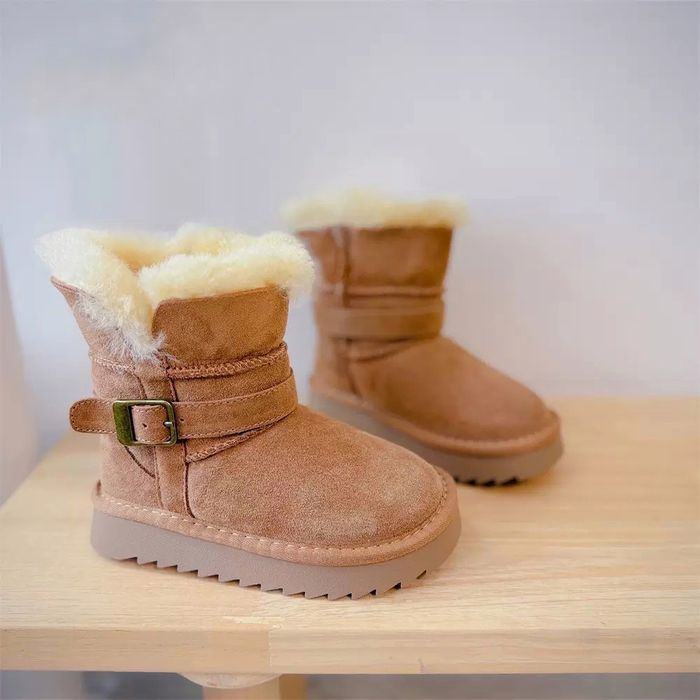 Продам обувь новая. Стильные уги для детей/подростка