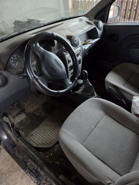 Dacia Logan van 2010