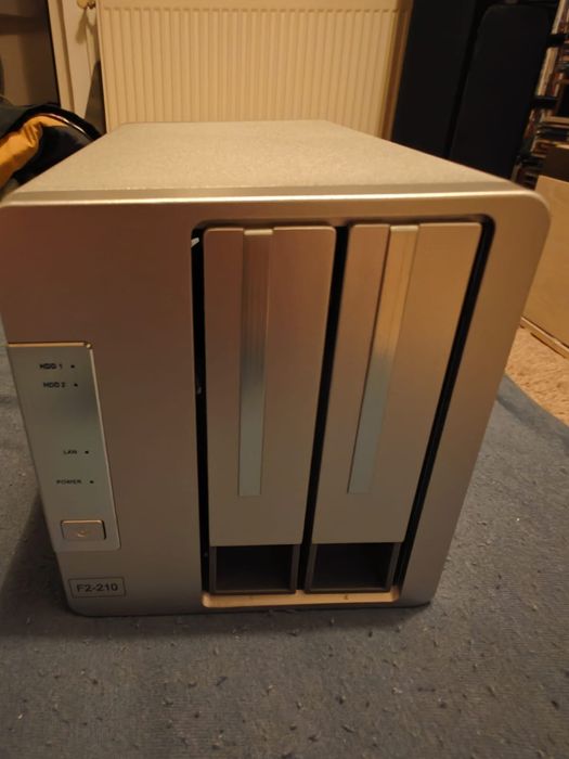 NAS Network Attached Storage, TerraMaster F2-210, 2-Bay + 1 HDD 1TB