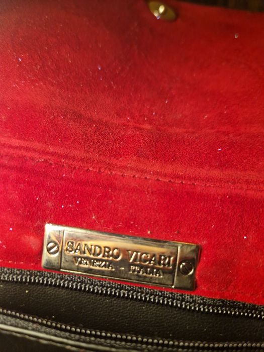 Gentuță Sandro Vicari Vintage