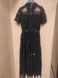 Черна дантела елегантна рокля,нова,но със свален етикет