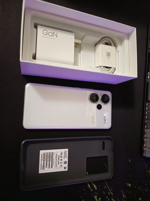Xiaomi redmi note 13 pro plus 12/512