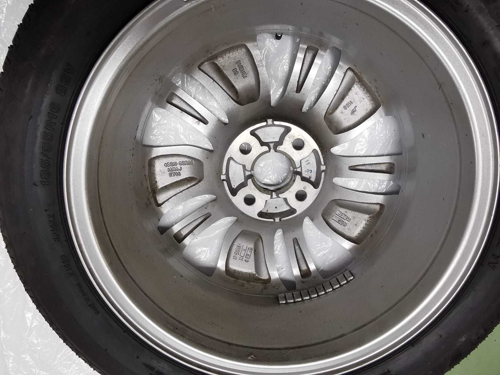 4 Jante de aliaj R16 cu 4 Anvelope Bridgestone de vară 185/55 R16 83V