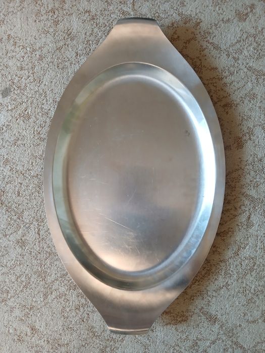 Поднос ГДР (Германия)