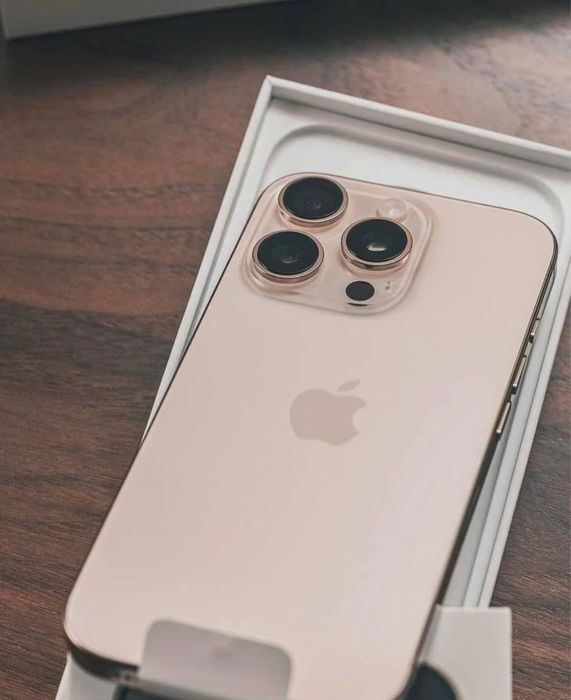 Iphone 16 pro Desert (100% Batarey)