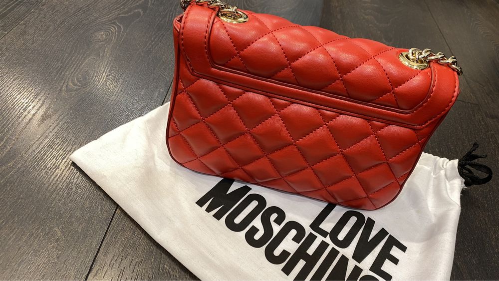Чанта Love Moschino