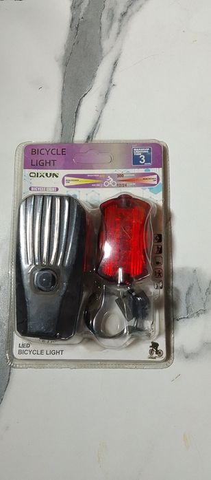 Срочно продам фонарь для велосипеда