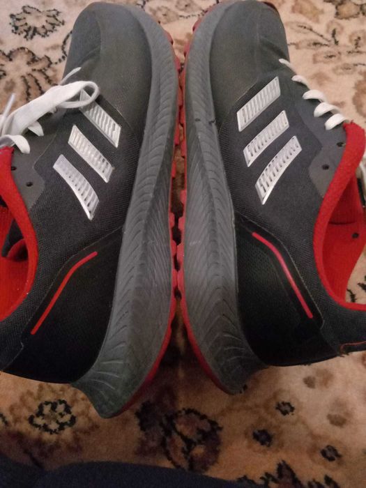Adidași bărbați Adidas , mărimea 43