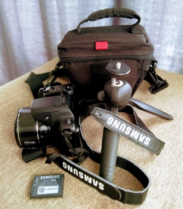 Camera foto Samsung, 16 MP, WI-FI, ZOOM OPTIC 35x