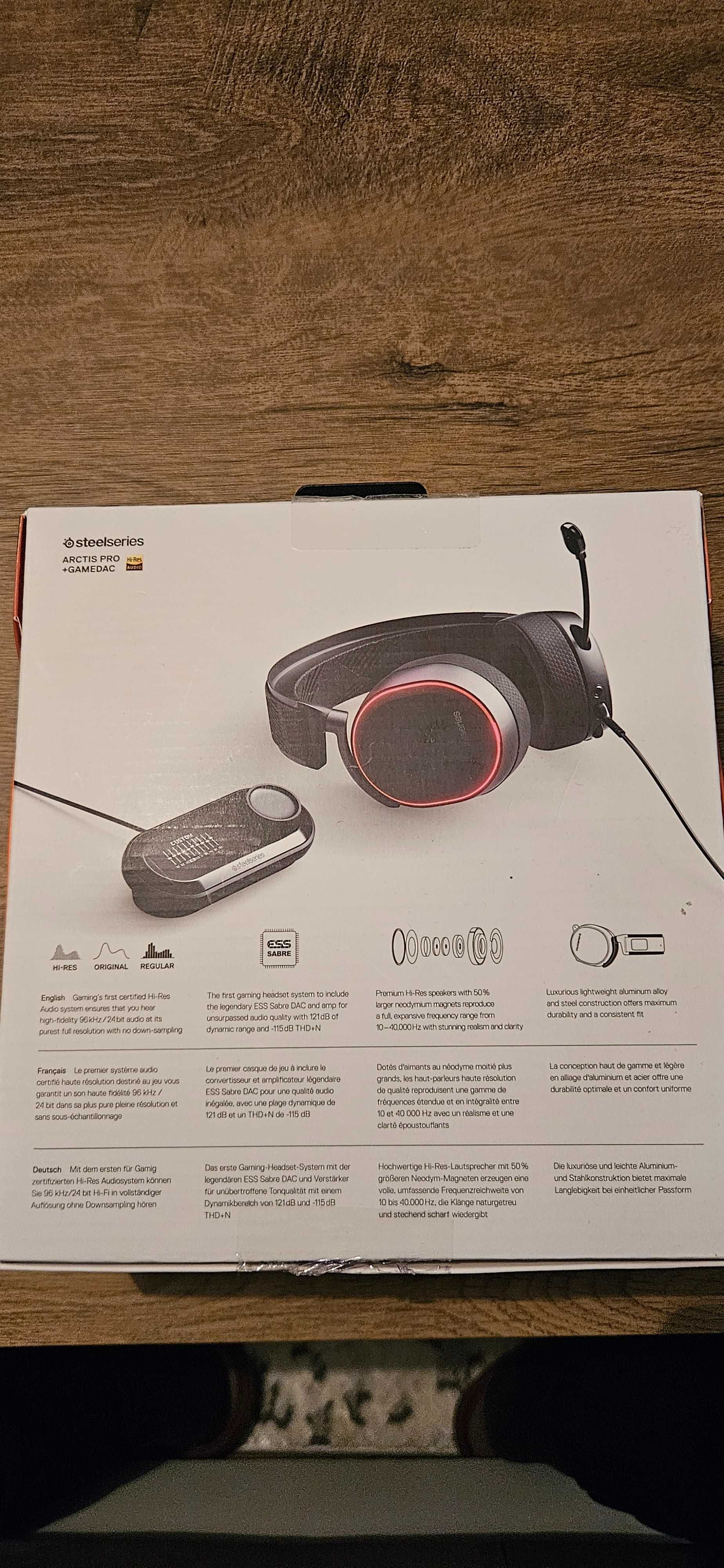 Гейминг слушалки SteelSeries - Arctis Nova Pro, черни