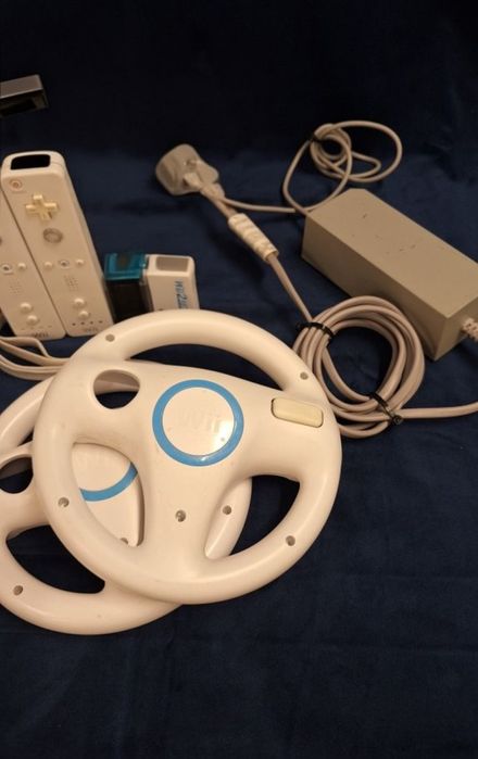 Nintendo Wii Modat+550 jocuri+2Manete+2Nunchuck+2Volane+Accesorii+HDMI