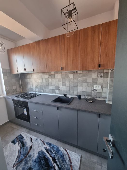 Apartament 3 camere de inchiriat, zona Veterani