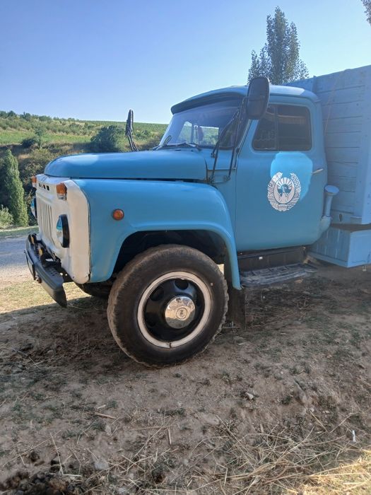 Gaz 52 04 yuk furgon