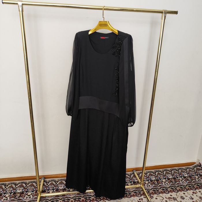 Женская одежда платье