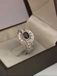 Inel aur alb 18kt.cu safir si diamante