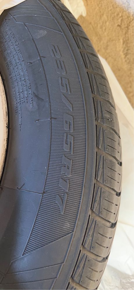 Продам диск с резинами отличное состаяние