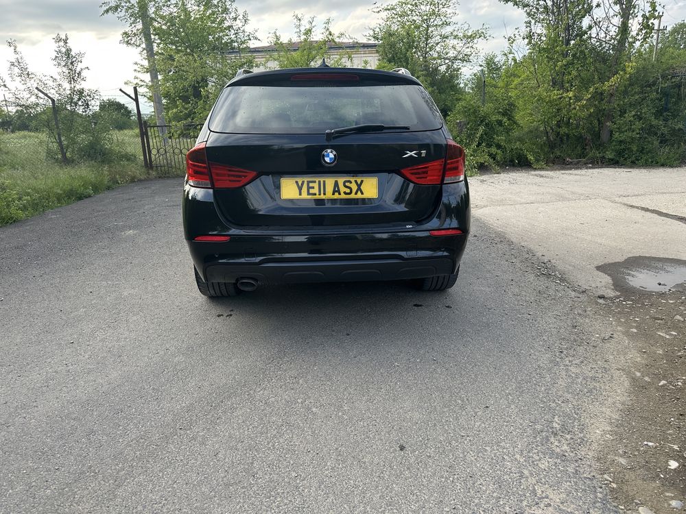 Dezmembrez bmw f10