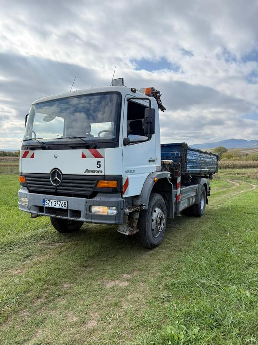 Mercedes Atego basculabil cu macara 15.23 4x4