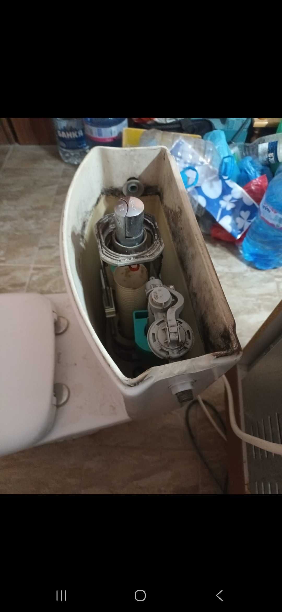 Моноблок за тоалетна