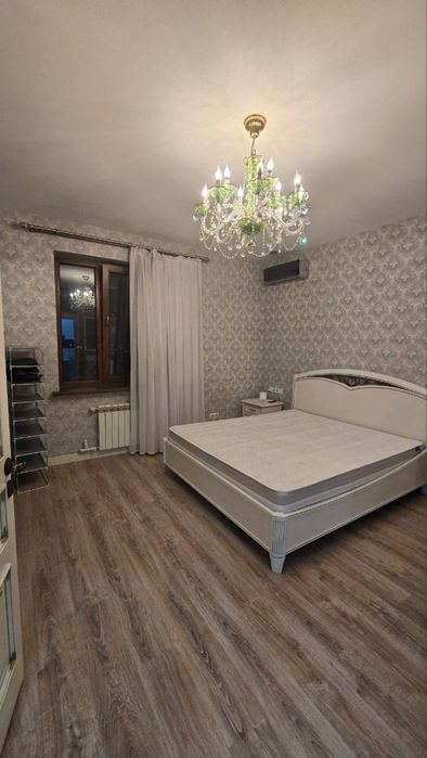 Квартира Паркенский рынок, ресторан Уммон 3/6/8 110 кв.м