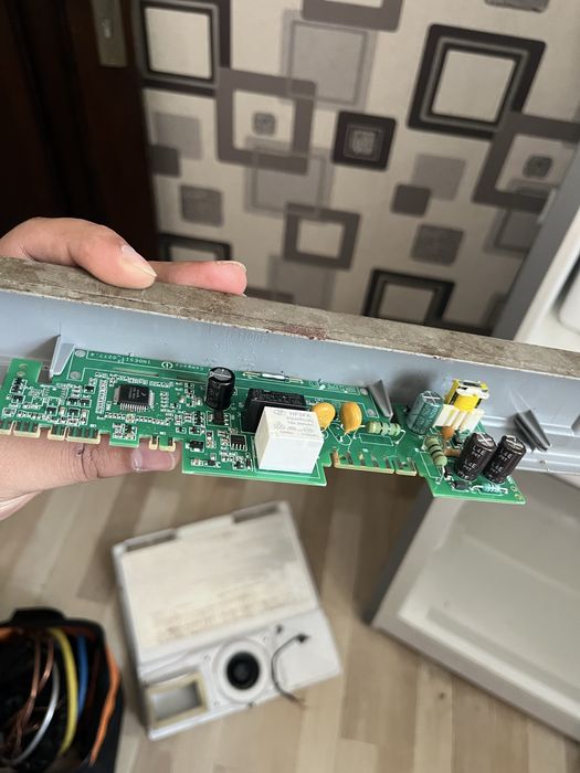 Ремонт бытовой техники | Xolodelnik usta | Kirmoshina usta | usta