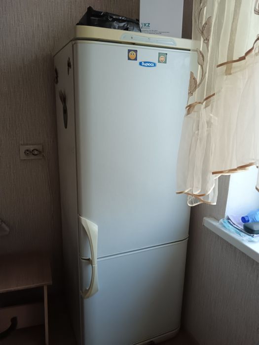 Продам холодильник