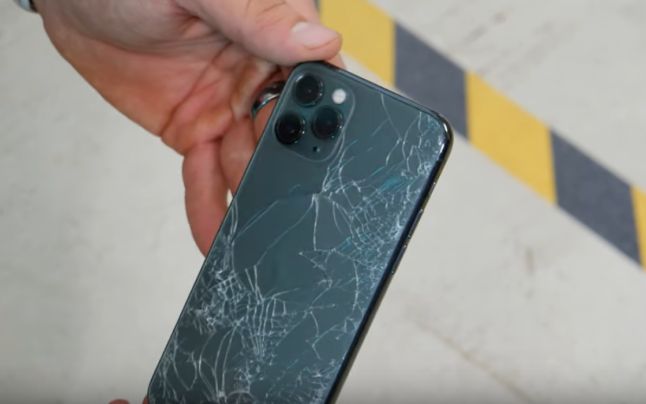Sticla spate iPhone 11 Pro Max pret 290 lei