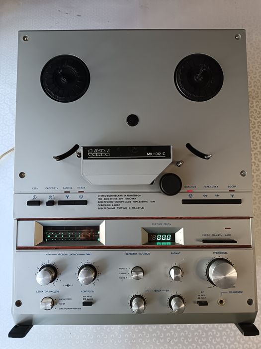 Катушечный магнитофон Санда МК-012С и дека Санда-207