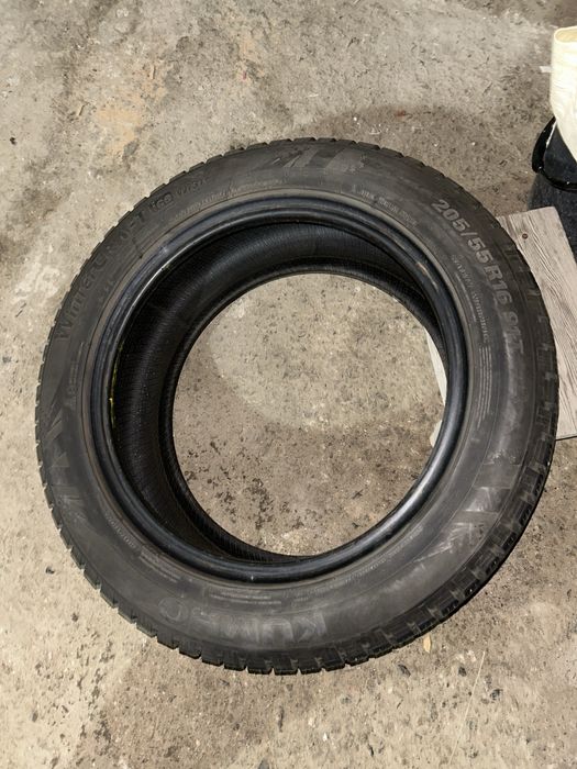 Зимние шины Kumho WinterCraft ice WI31 205/55 R16 94T шипуемая