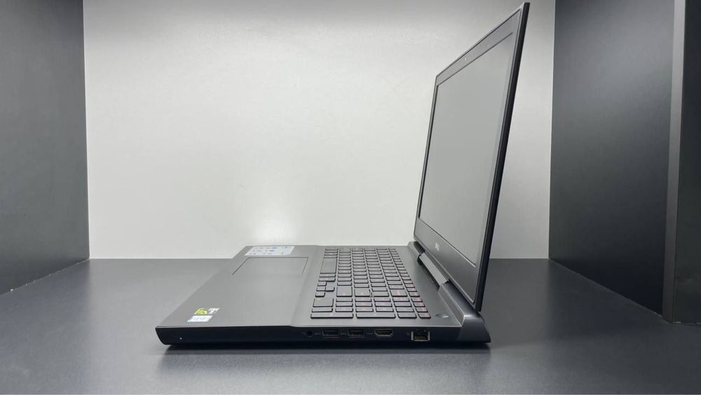 #Dell Intel (R) Core(TM) i5-6300HQ CPU