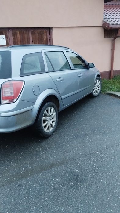 Opel Astra h 1.7