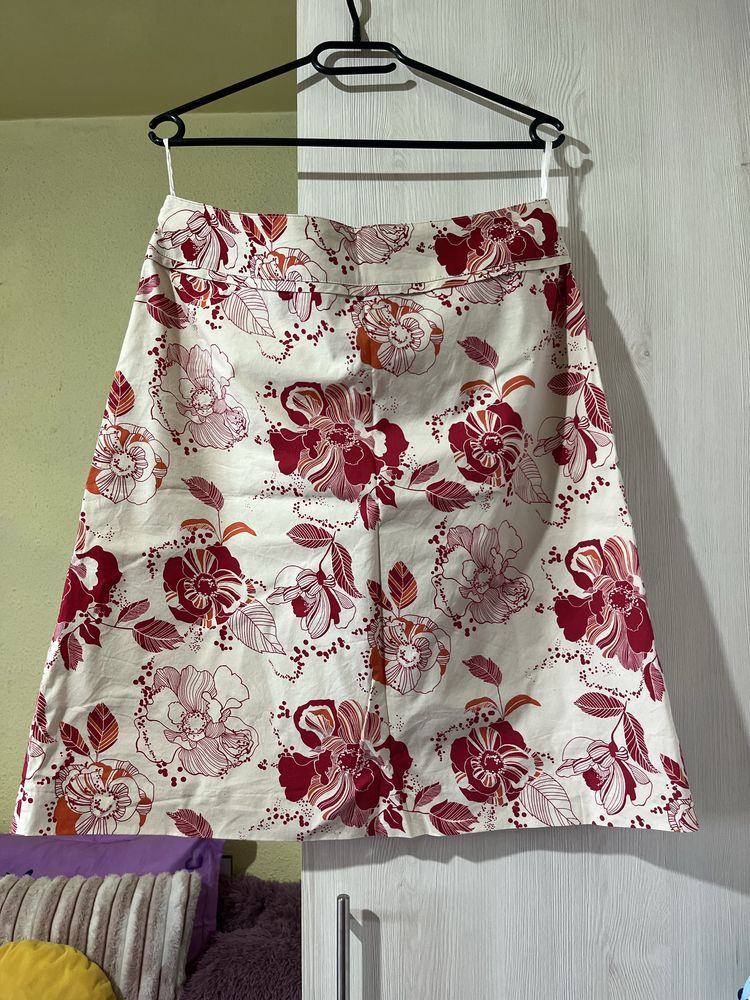 Fusta eleganta de dama