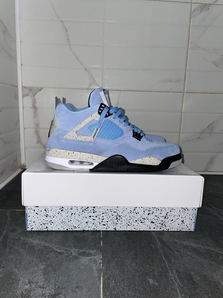 Jordan 4 University Blue