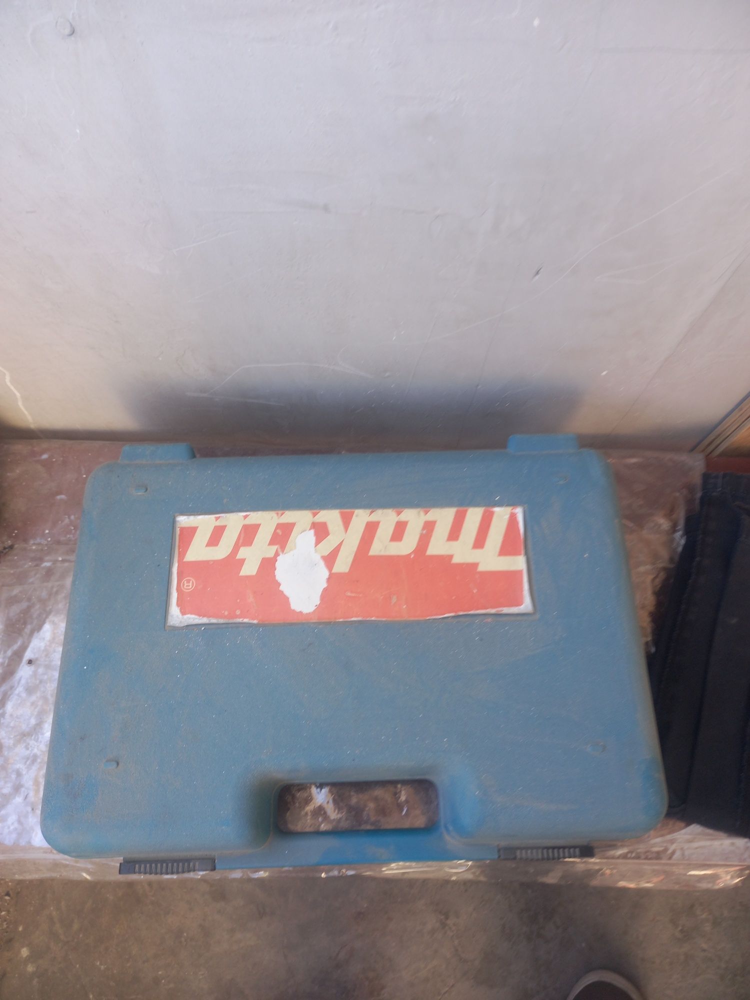 Макита шруповерт