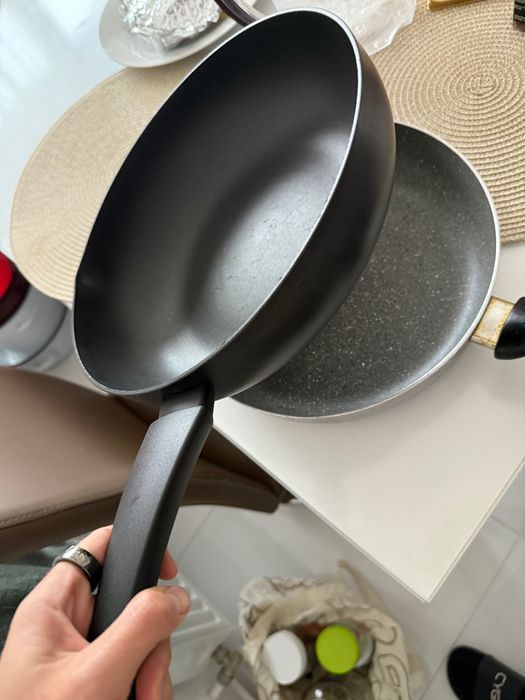 Doua tigai teflon si ceramica