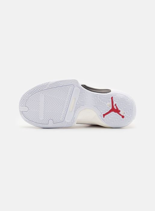 ПРОМО ЦЕНА 79.99 лв !!! Детски снейкъри Jordan One Take 5