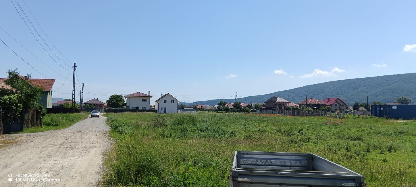 Teren intravilan gilau