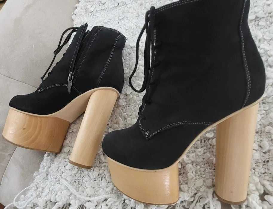 Ghete designer, mărimea 35, toc din lemn