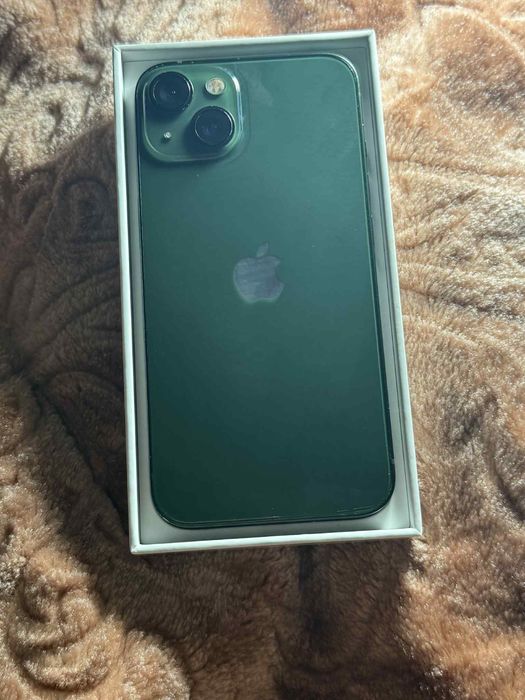 Iphone 13 128gb in stare foarte buna