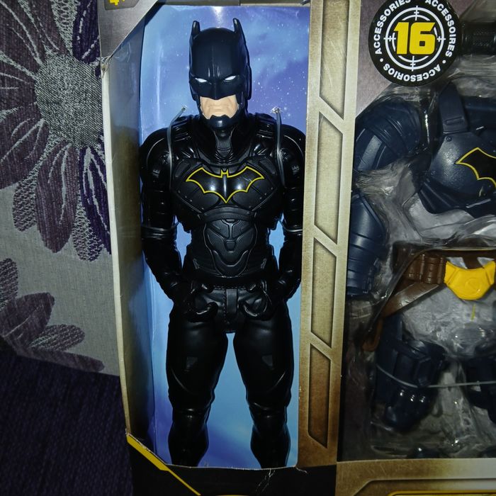 Batman Adventures 30 cm super articulat plus armura detasabila