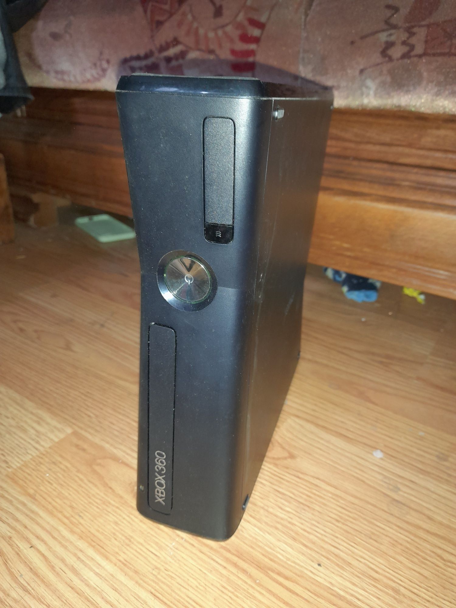 Xbox 360 cu maneta wireless