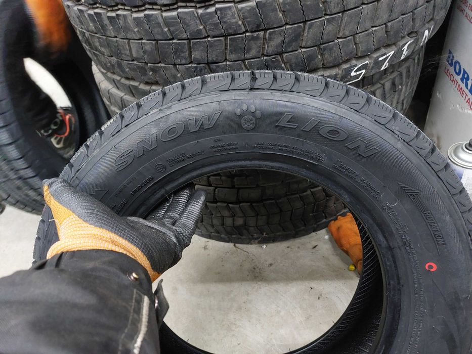 НОВИ зимни гуми TRIANGLE 165/70/13 79T DOT 2224